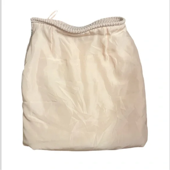 MRPs $1,045 BOTTEGA VENETA
Mini skirts size 36 EU - Picture 12 of 16